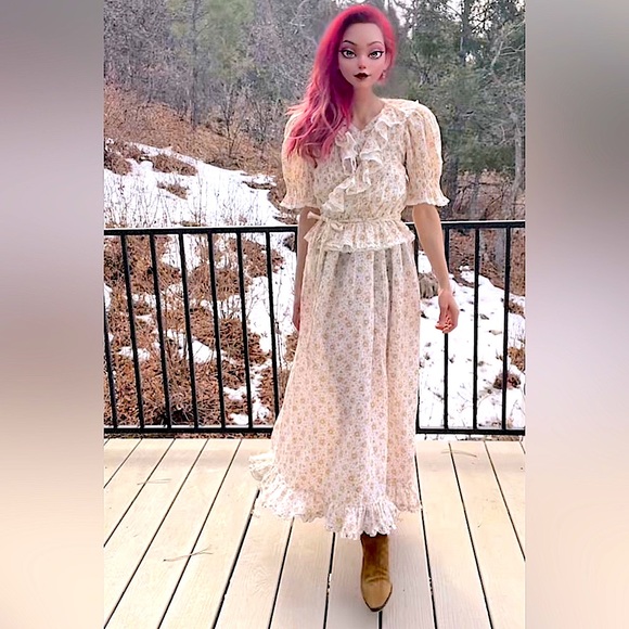 ❄️❤️🔥DÔEN ‘Nisha’ Dress Alabaster Countryside Ruffle Calico Maxi Dress XS - Picture 12 of 14